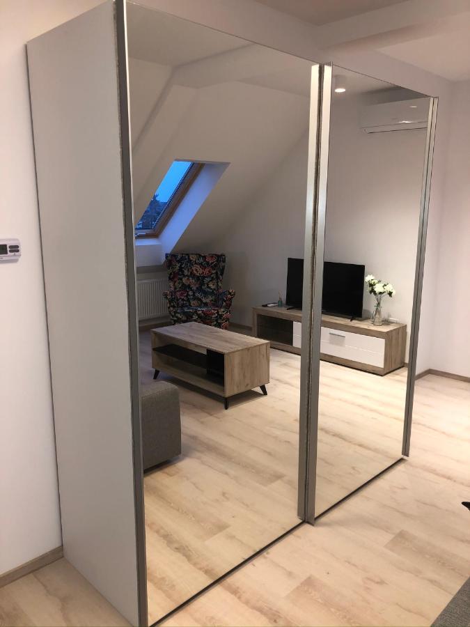 Diamond Apartman Debrecen Ngoại thất bức ảnh