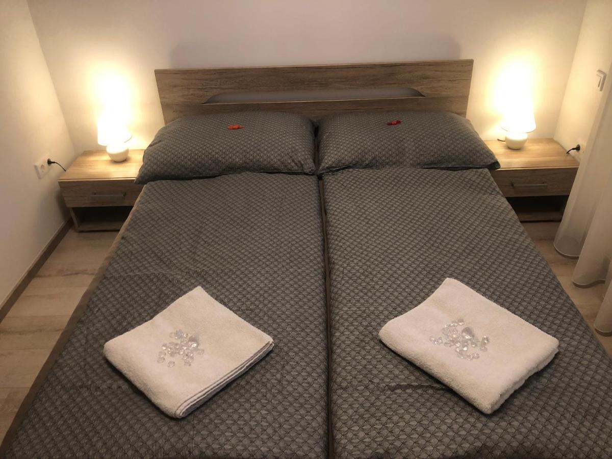 Diamond Apartman Debrecen Ngoại thất bức ảnh