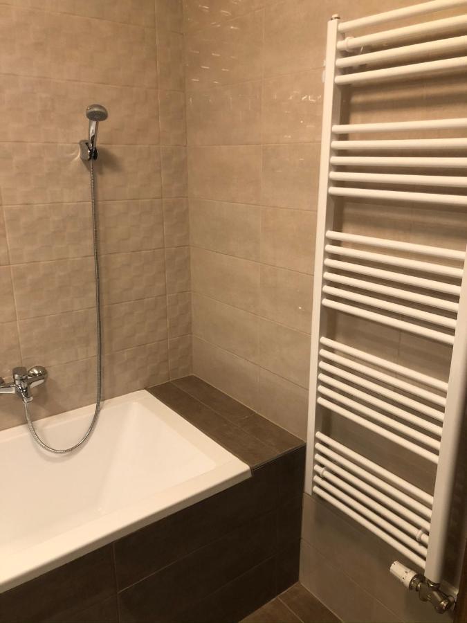 Diamond Apartman Debrecen Ngoại thất bức ảnh