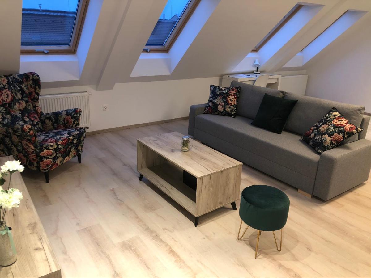 Diamond Apartman Debrecen Ngoại thất bức ảnh