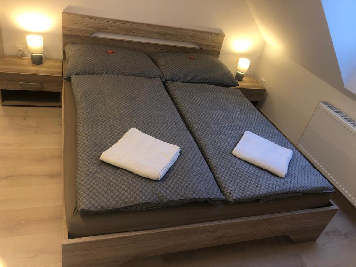 Diamond Apartman Debrecen Ngoại thất bức ảnh