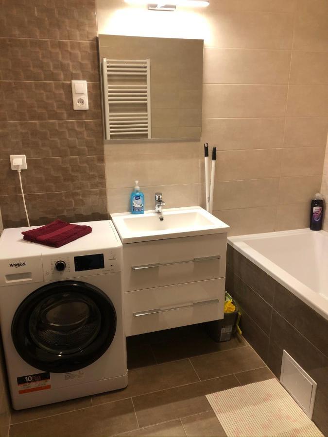 Diamond Apartman Debrecen Ngoại thất bức ảnh