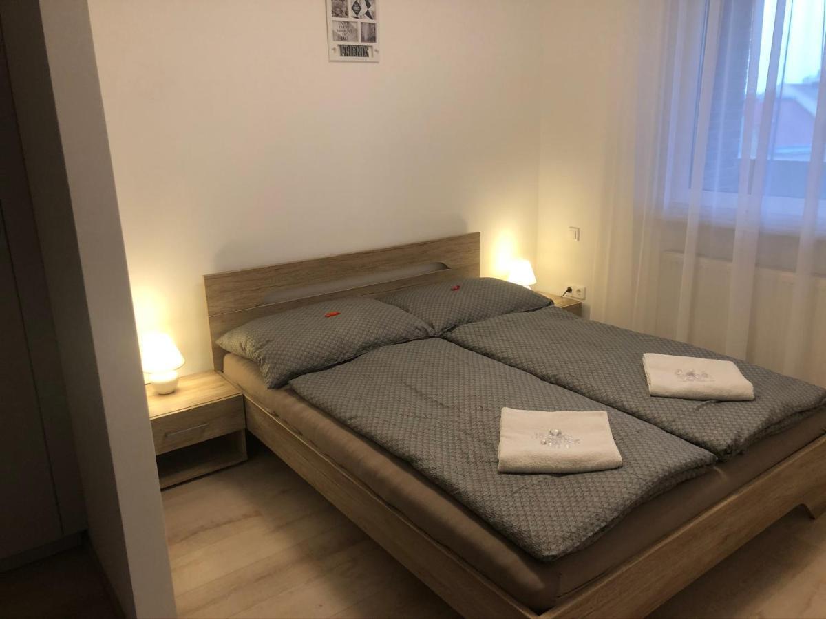 Diamond Apartman Debrecen Ngoại thất bức ảnh