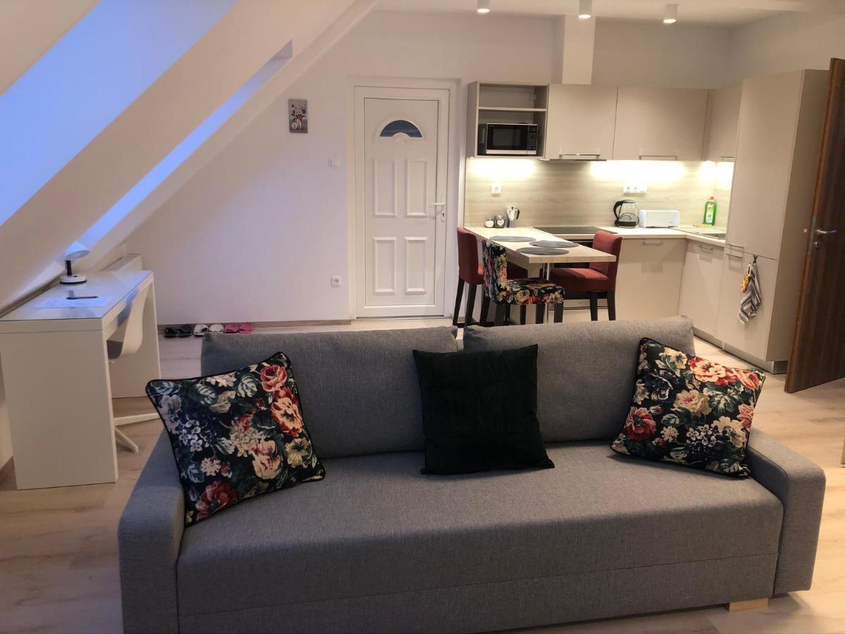 Diamond Apartman Debrecen Ngoại thất bức ảnh